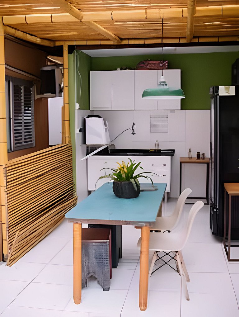 Suíte privativa ao lado do aquário de Ubatuba - Casa Mangari