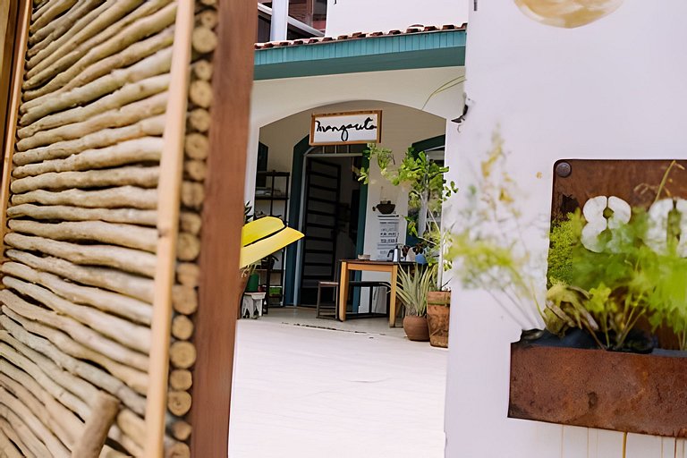 Suíte privativa ao lado do aquário de Ubatuba - Casa Mangari