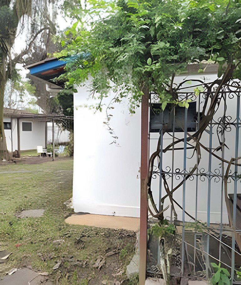 Chalé no Itaguá / aquário