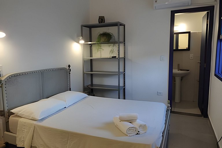 Chalé no Itaguá, ao lado do aquário de Ubatuba