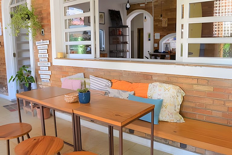 Suíte privativa ao lado do aquário de Ubatuba - Casa Mangari